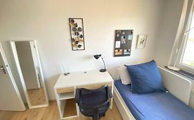 Bamberg Auf Einen Blick - Gemuetliches Zimmer In Der Geteilten Wohnung Eines Freundlichen Paares